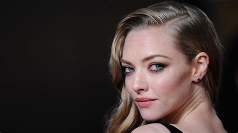 Amanda Seyfried Demands Website Take Down Leaked Nude。